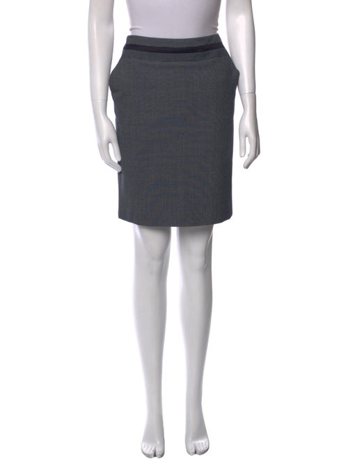 Akris Punto Striped Knee-Length Skirt