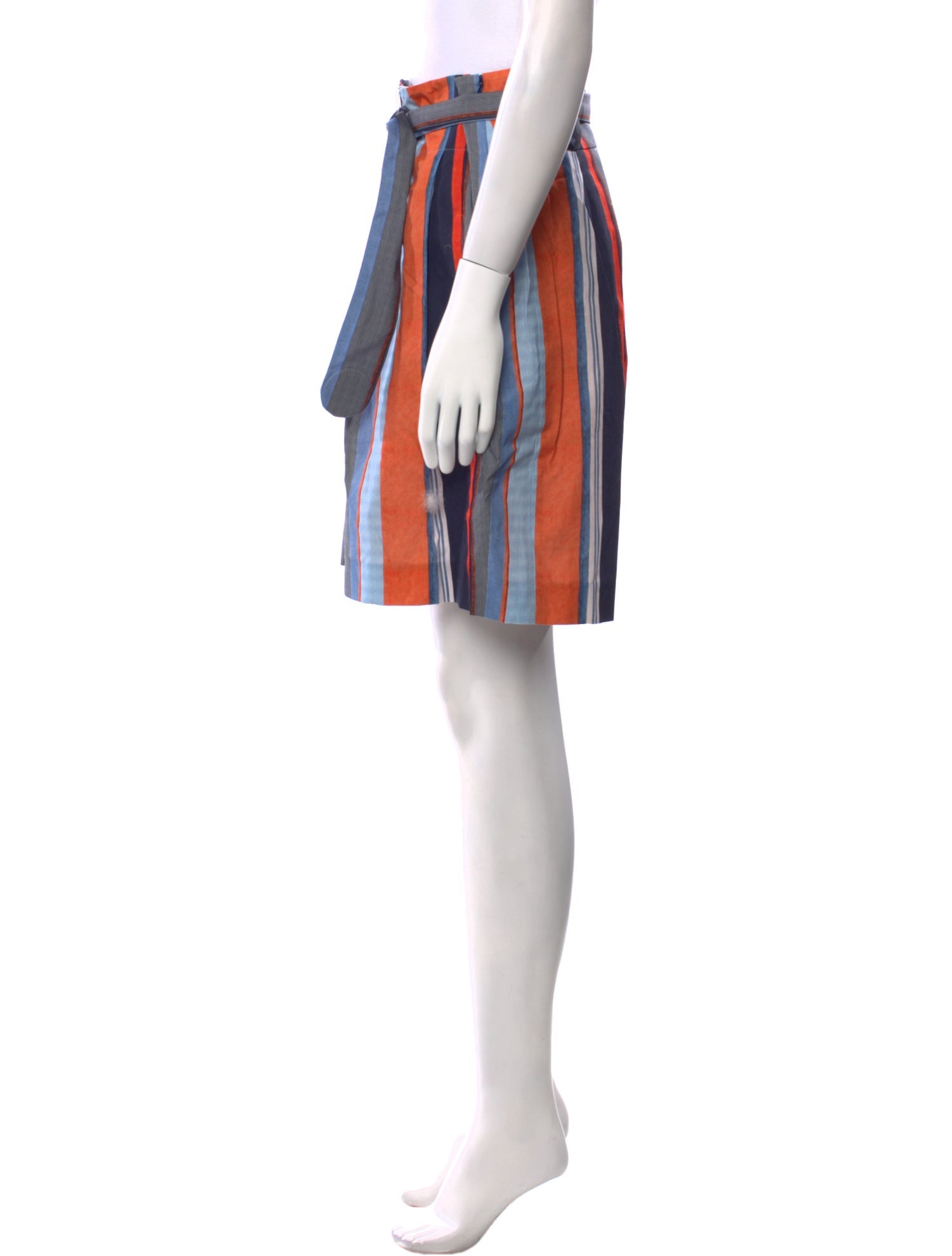 Akris Punto Striped Knee-Length Shorts w/ Tags