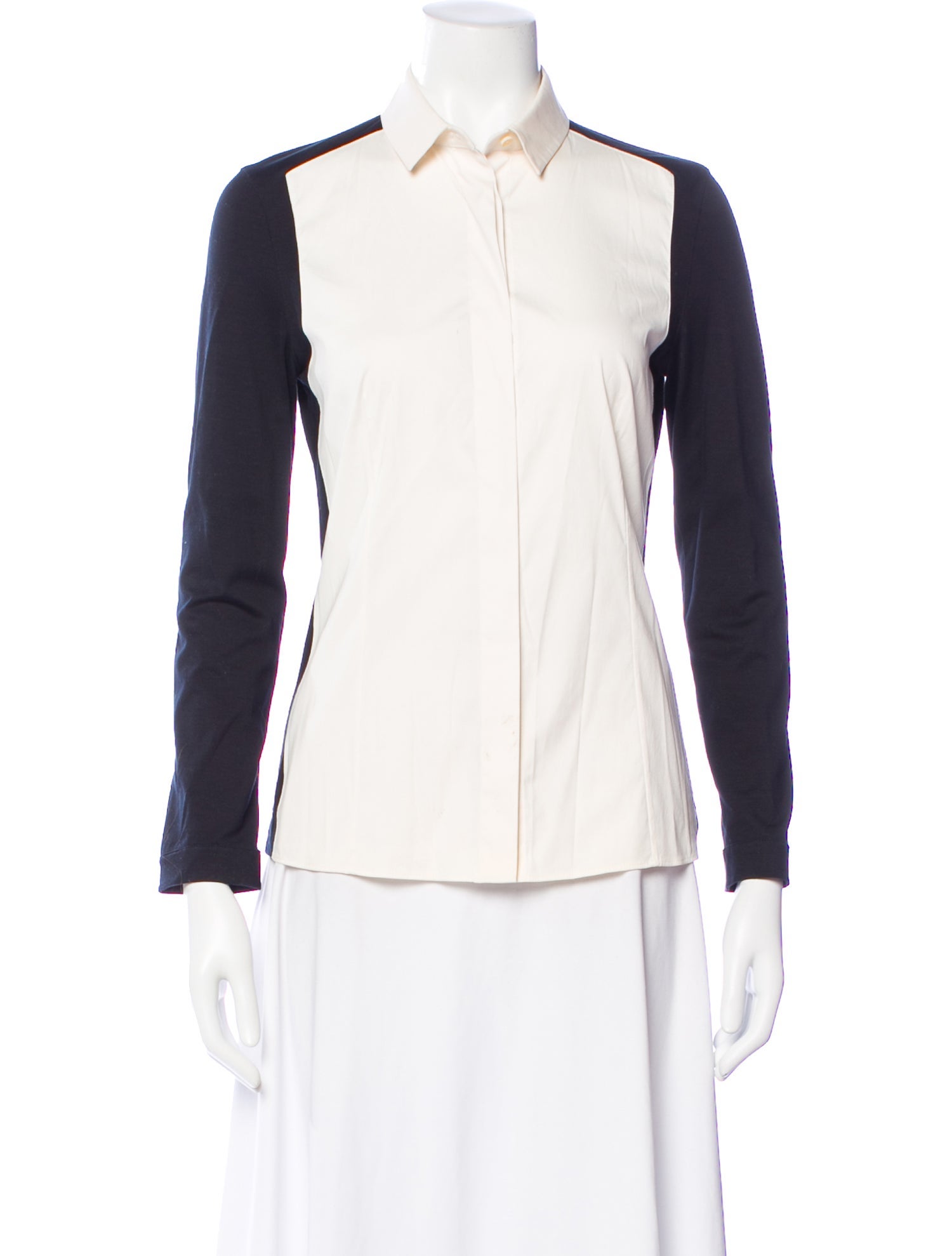 Akris Punto Knee-Length Shorts