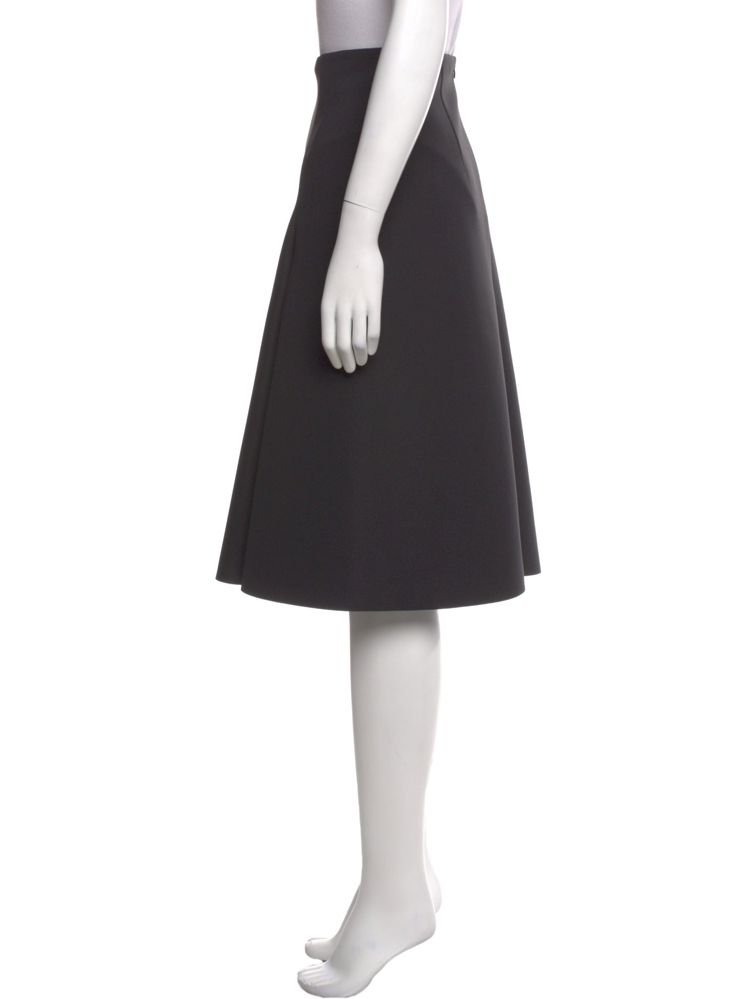 Akris Punto Pleated Accents Knee-Length Skirt