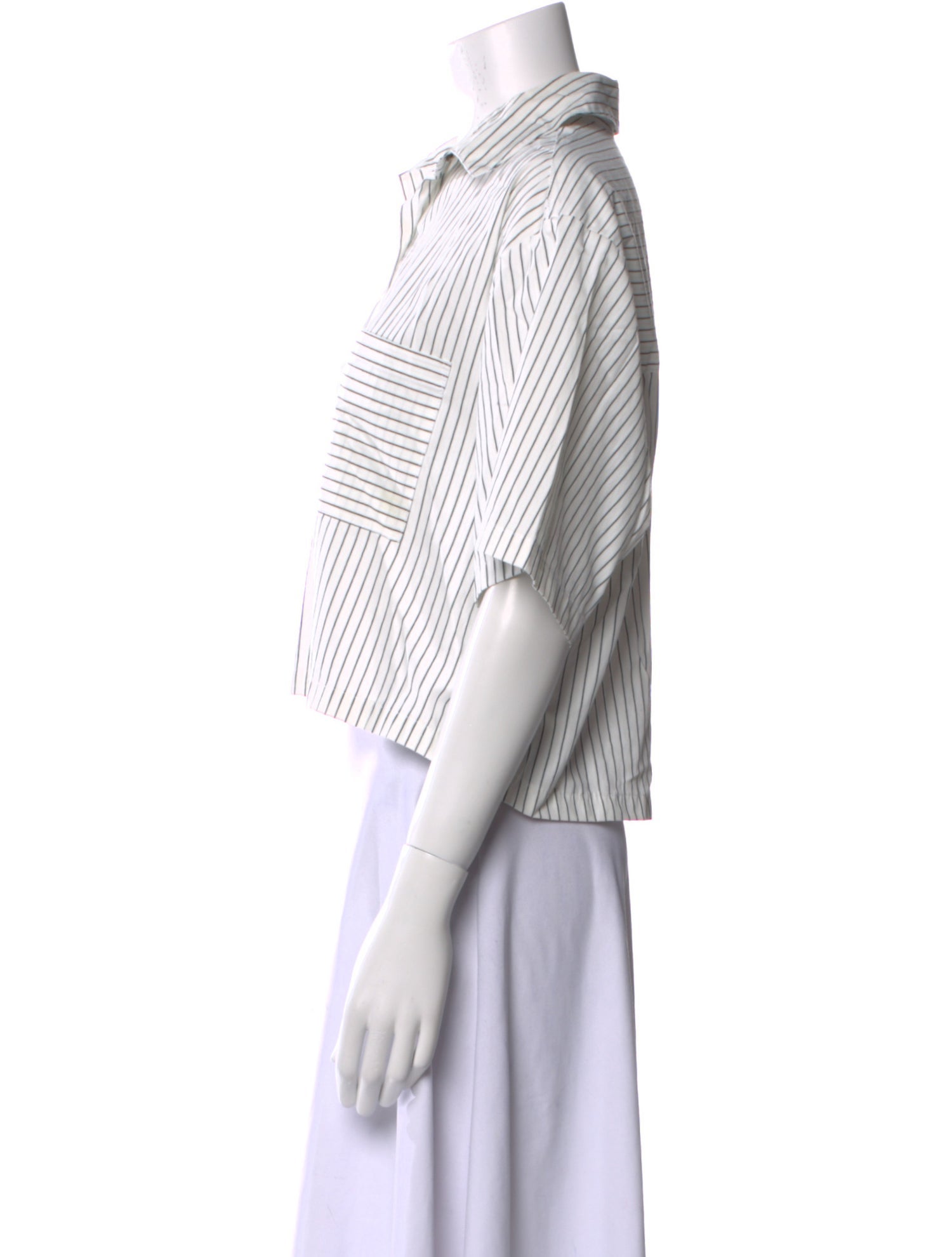 A BRONZE AGE. Striped Three-Quarter Sleeve Crop Top