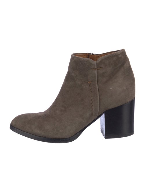 Alberto Fermani Suede Boots