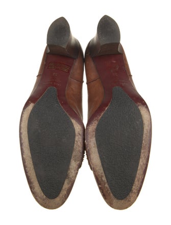 Alberto Fermani Leather Pumps