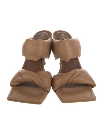 Alohas Leather Slides