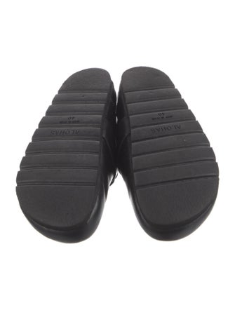 Alohas Leather Chain-Link Accents Slides