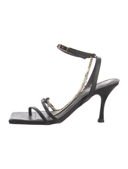 Alohas Leather Chain-Link Accents Sandals