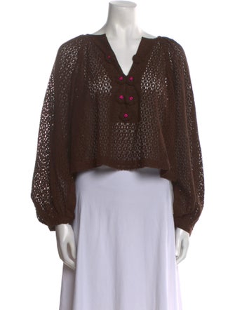 Alix of Bohemia V-Neck Long Sleeve Crop Top