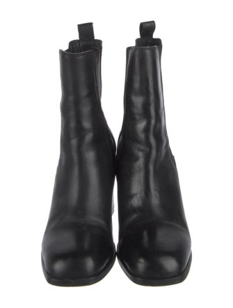 Alias Mae Leather Chelsea Boots