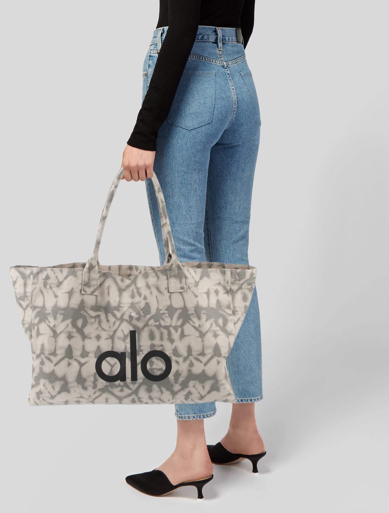 Alo Yoga Canvas Tote