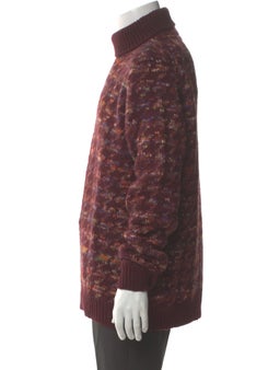 Printed Turtleneck Pullover