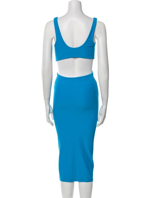 Alix NYC Scoop Neck Midi Length Dress