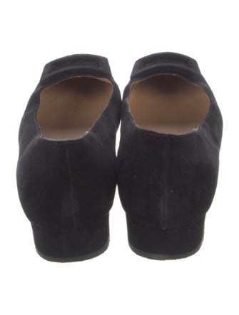 Ann Mashburn Suede Pumps