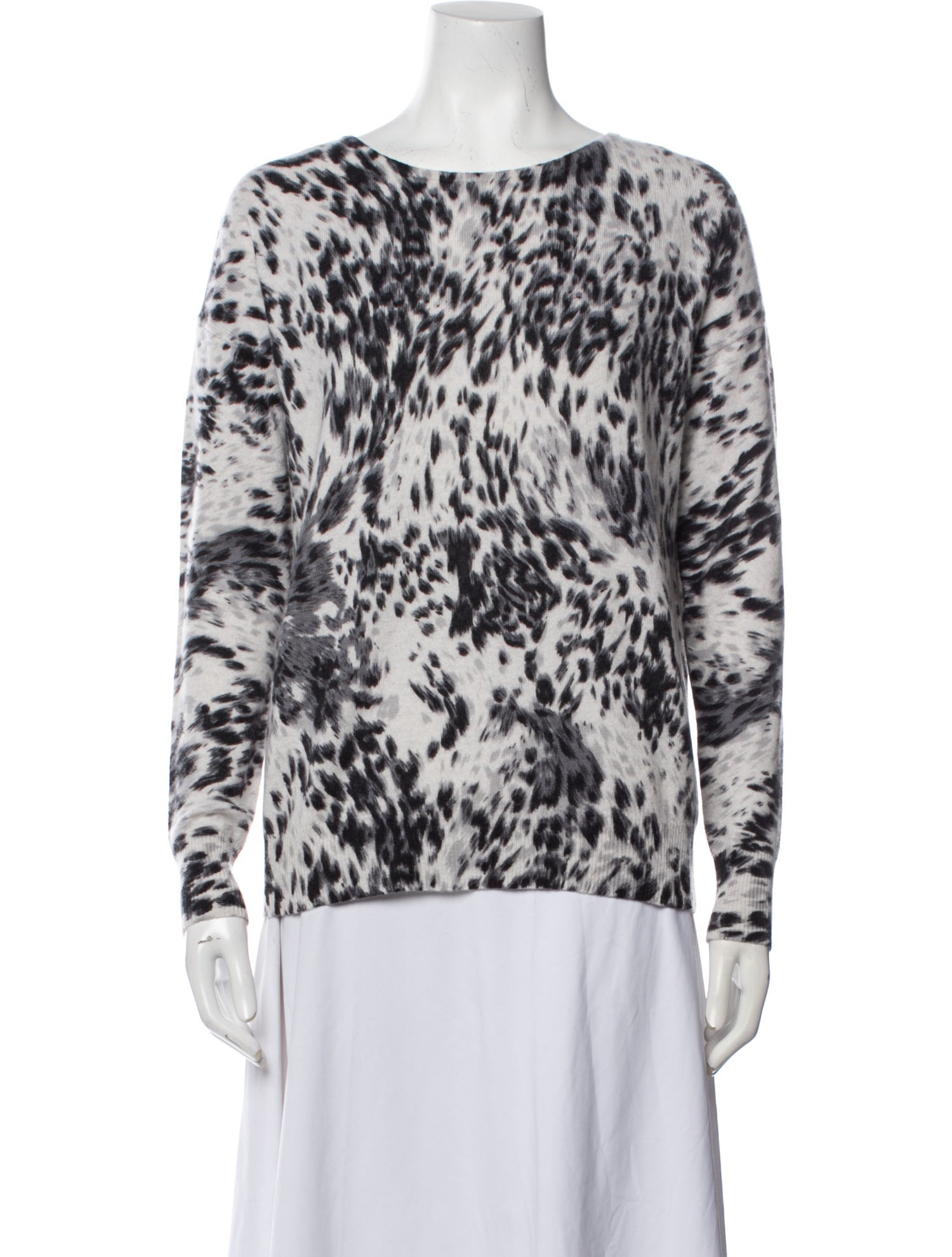 Amicale Cashmere Animal Print Sweater
