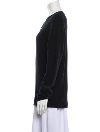 Amicale Cashmere Scoop Neck Sweater