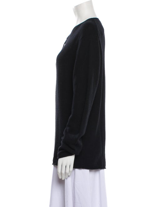 Amicale Cashmere Scoop Neck Sweater