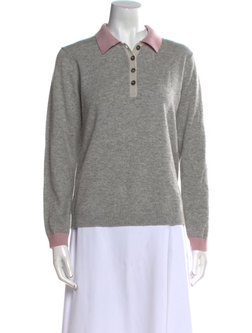 Amicale Cashmere V-Neck Sweater