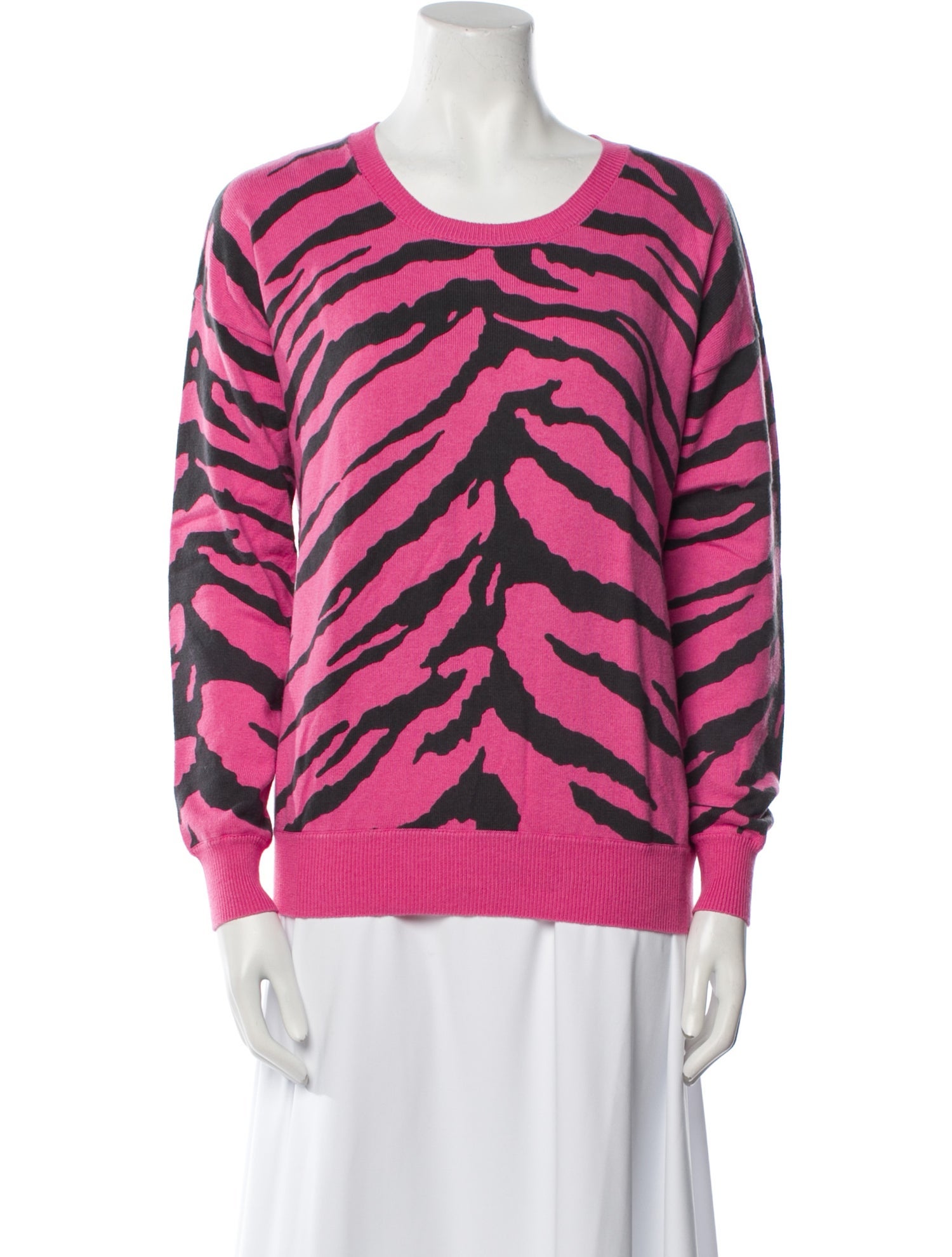 Amicale Animal Print Scoop Neck Sweater