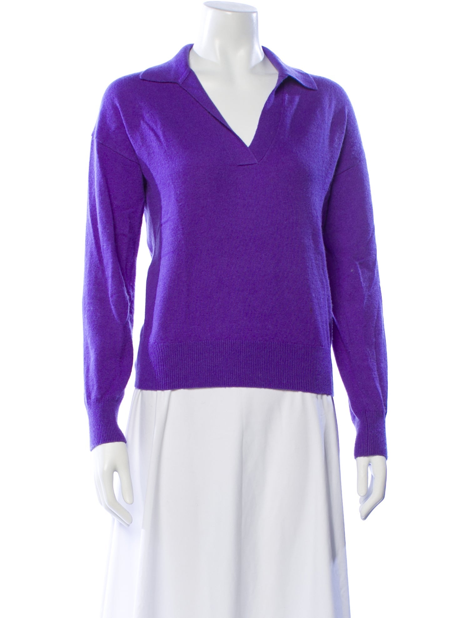 Amicale Cashmere V-Neck Sweater
