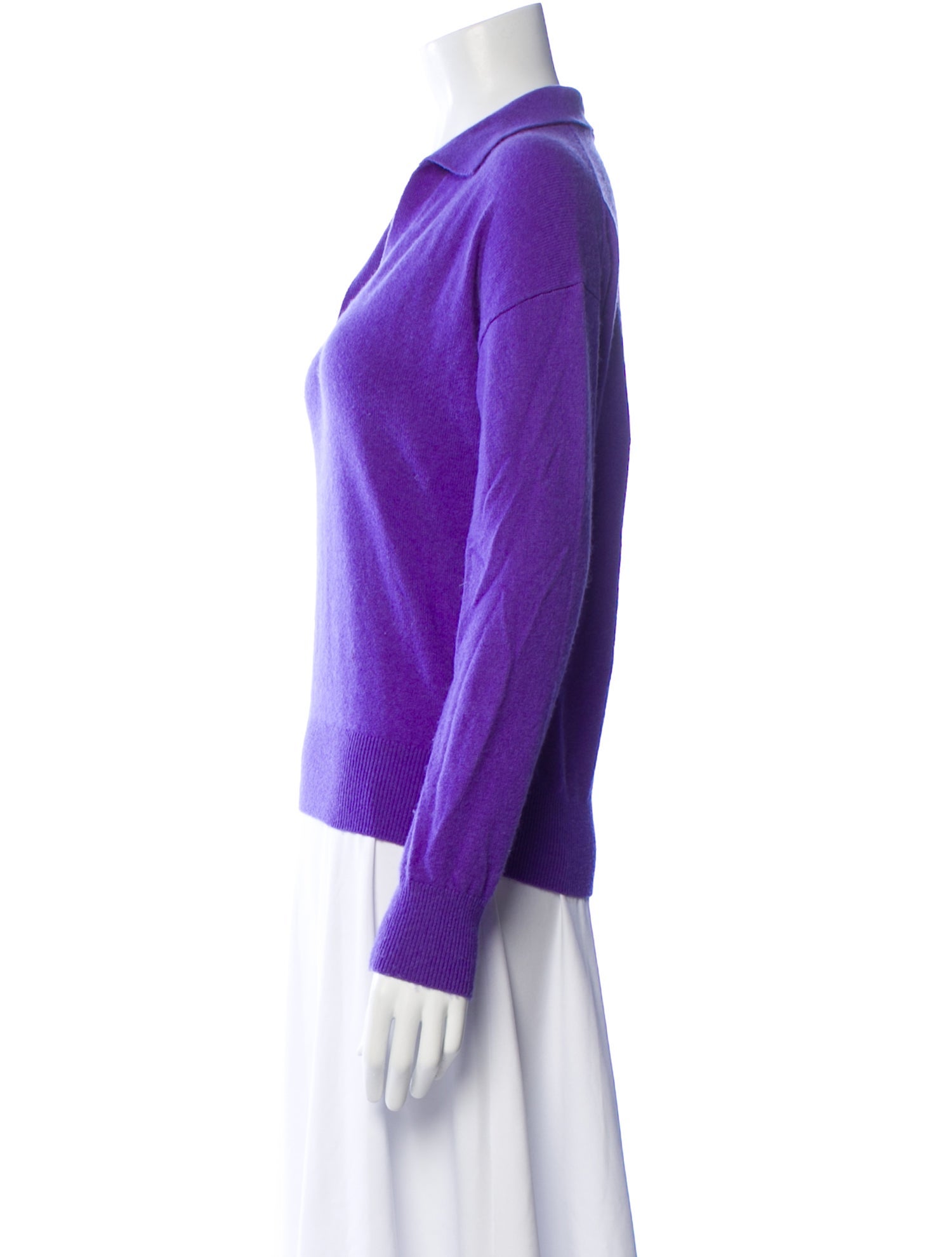 Amicale Cashmere V-Neck Sweater