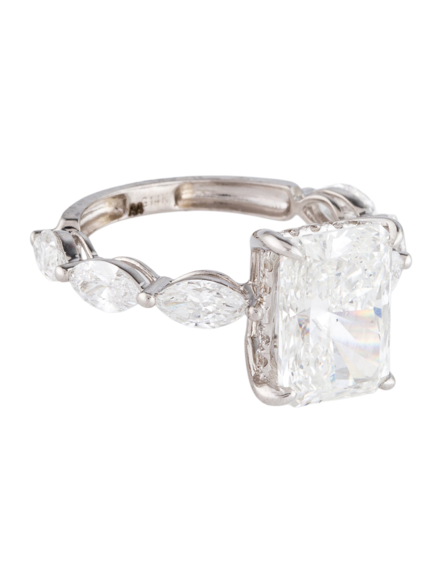Aamiaa 4.21ct Lab-Grown Diamond Engagement Ring