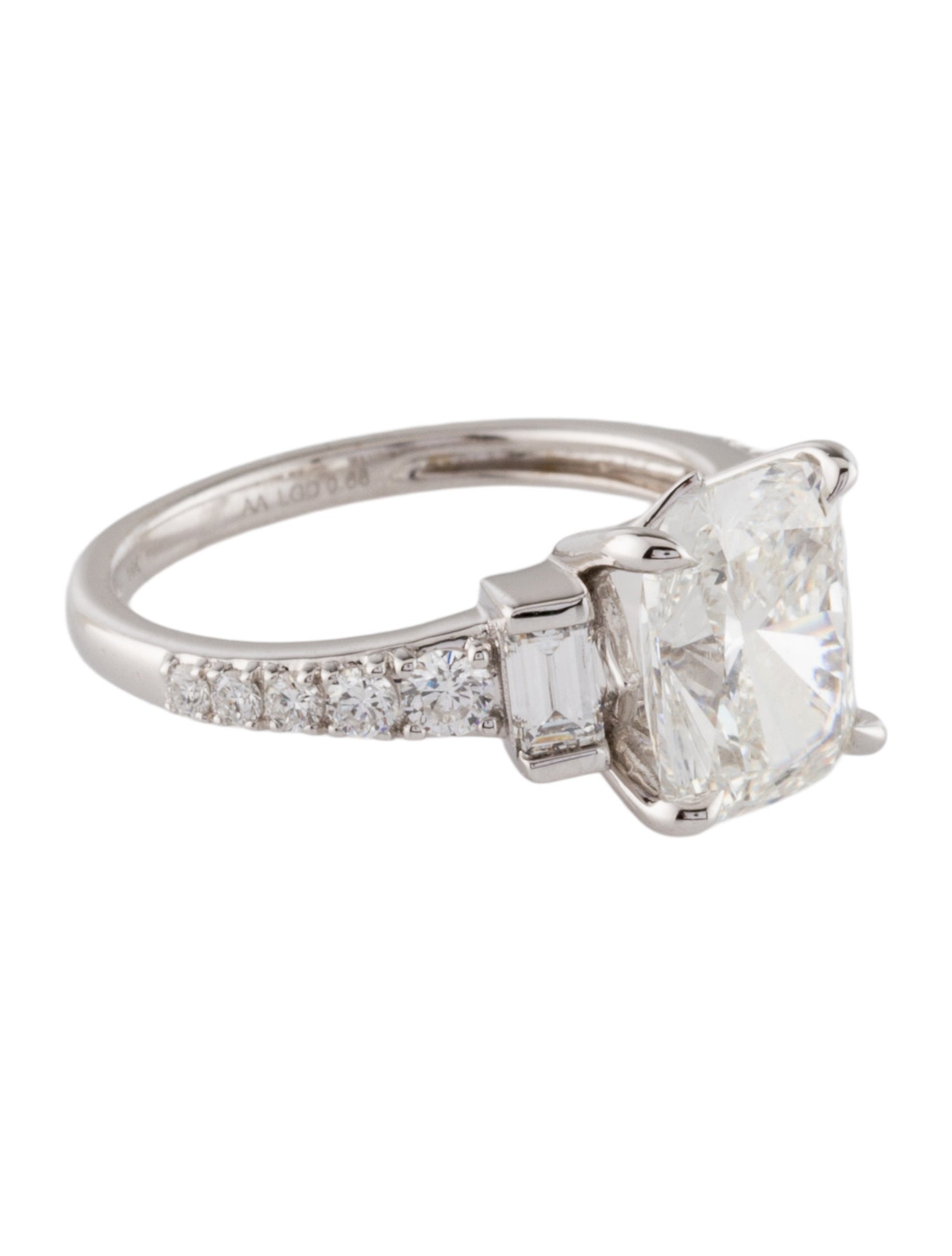 Aamiaa 3.21ct Lab-Grown Diamond Engagement Ring