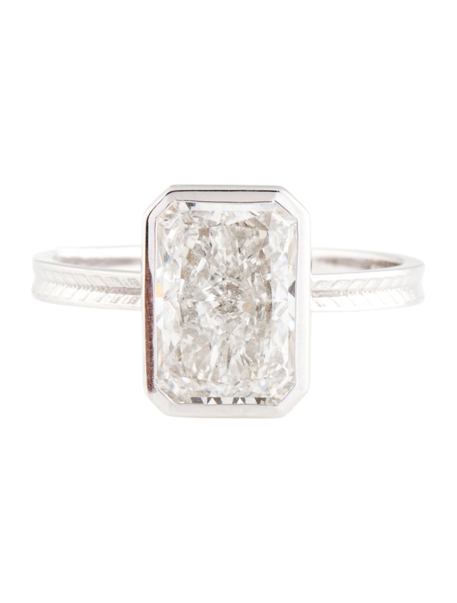 Aamiaa 3.04ct Lab-Grown Diamond Engagement Ring