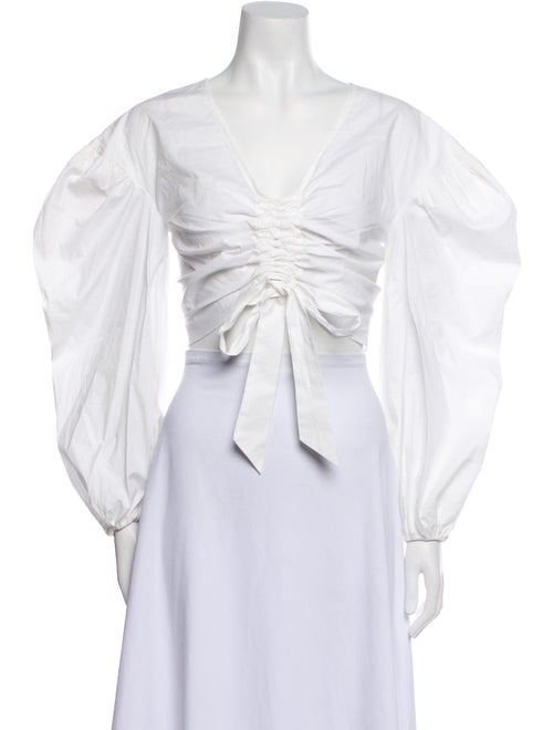 AMUR V-Neck Long Sleeve Crop Top