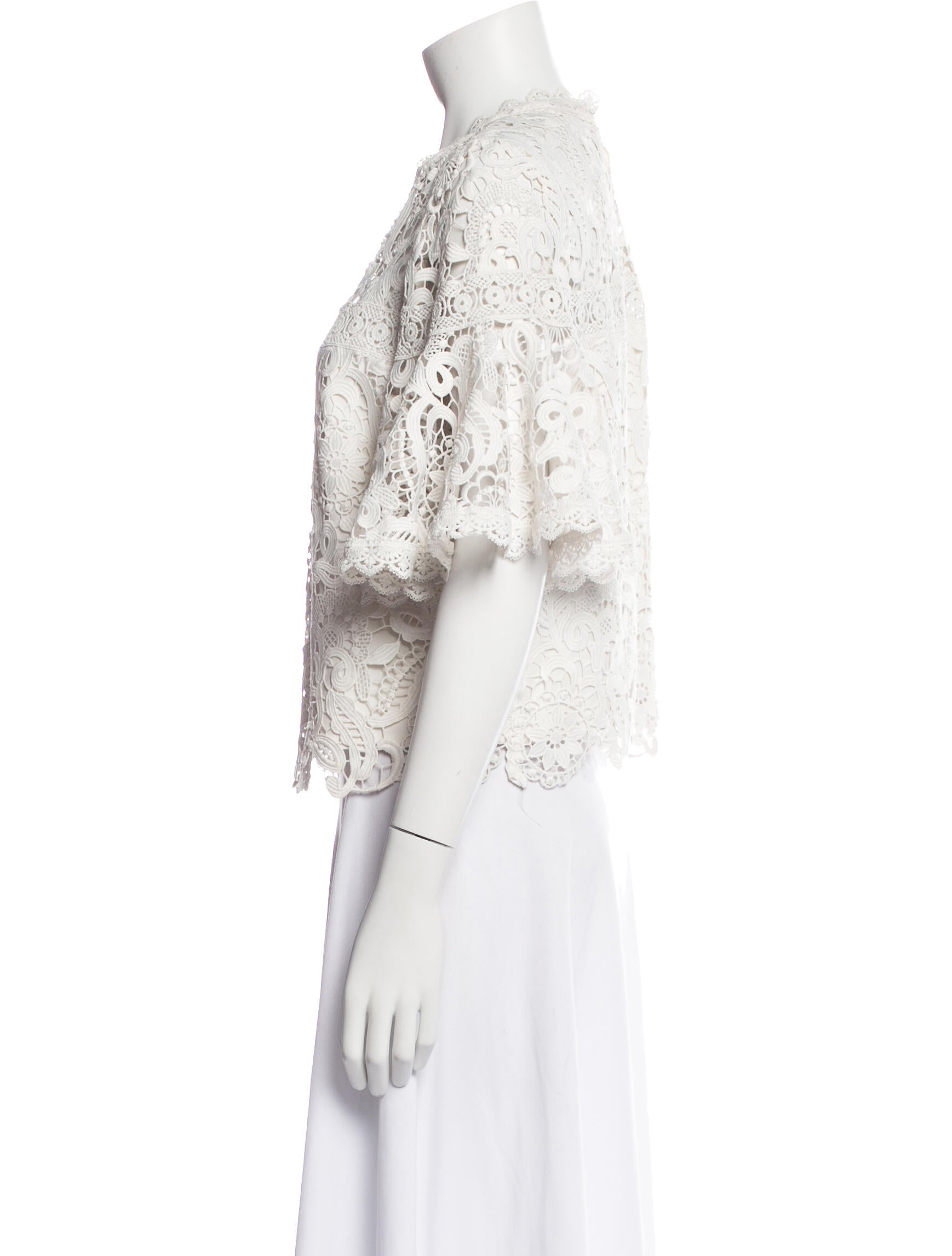 AMUR Lace Pattern Crew Neck Blouse