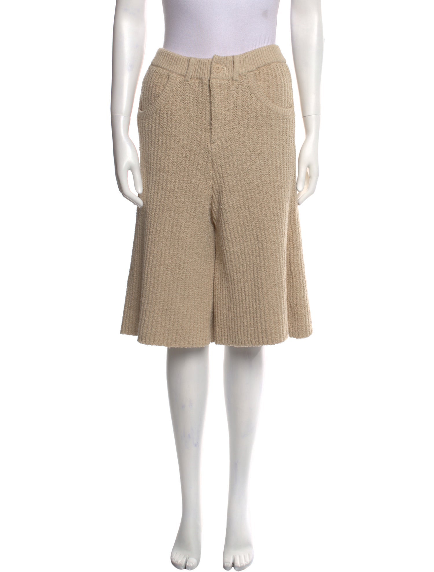 Aya Muse Knee-Length Shorts