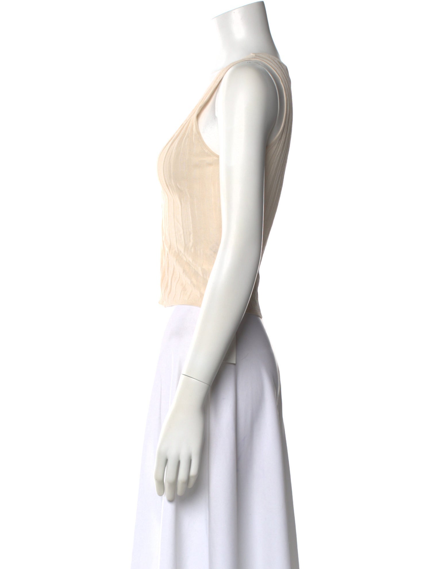 Aya Muse V-Neck Sleeveless Top