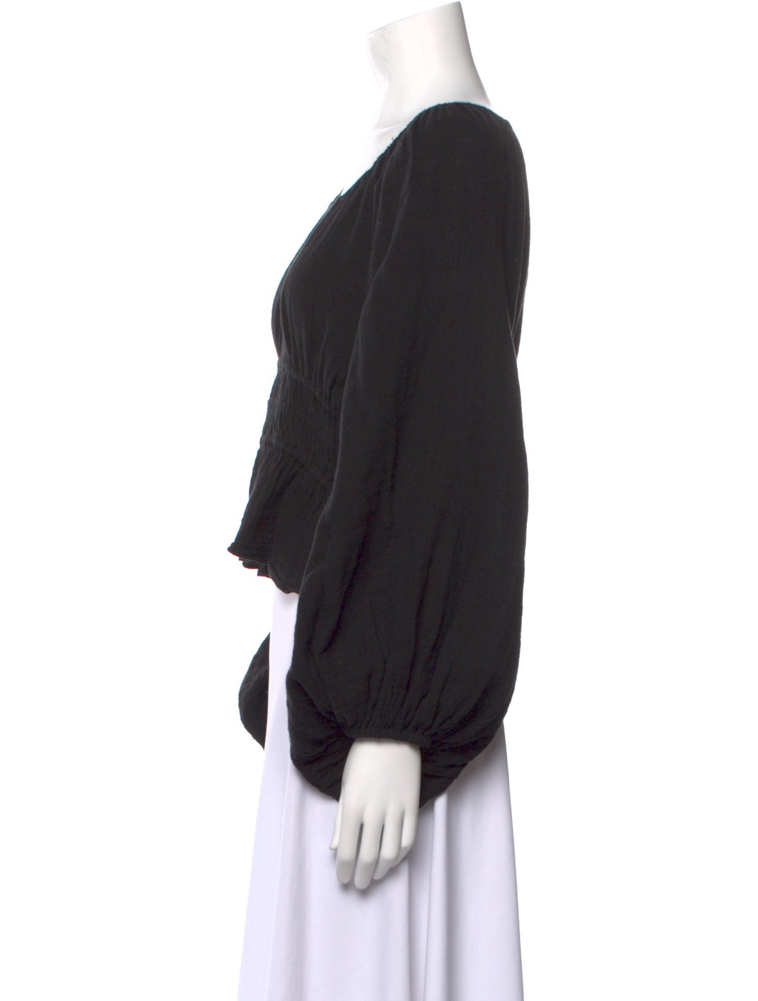 Anaak Scoop Neck Long Sleeve Crop Top