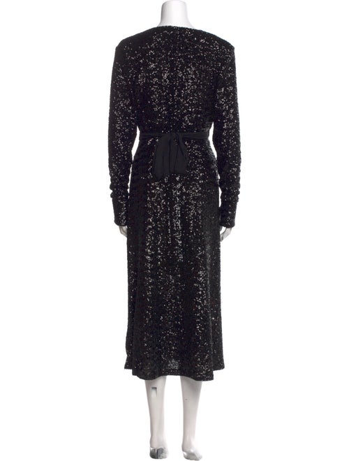 Andamane V-Neck Midi Length Dress