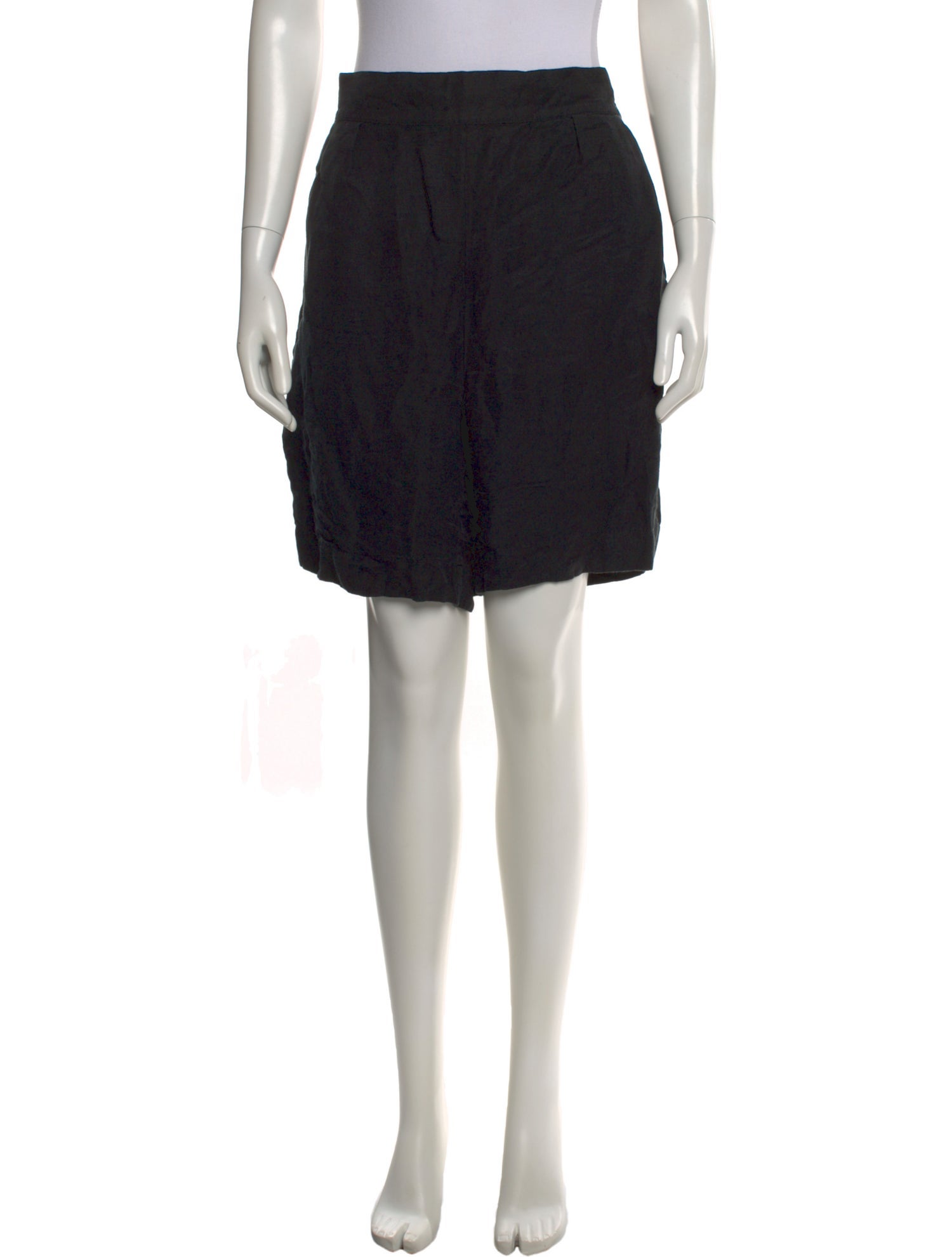 Anemos Knee-Length Shorts