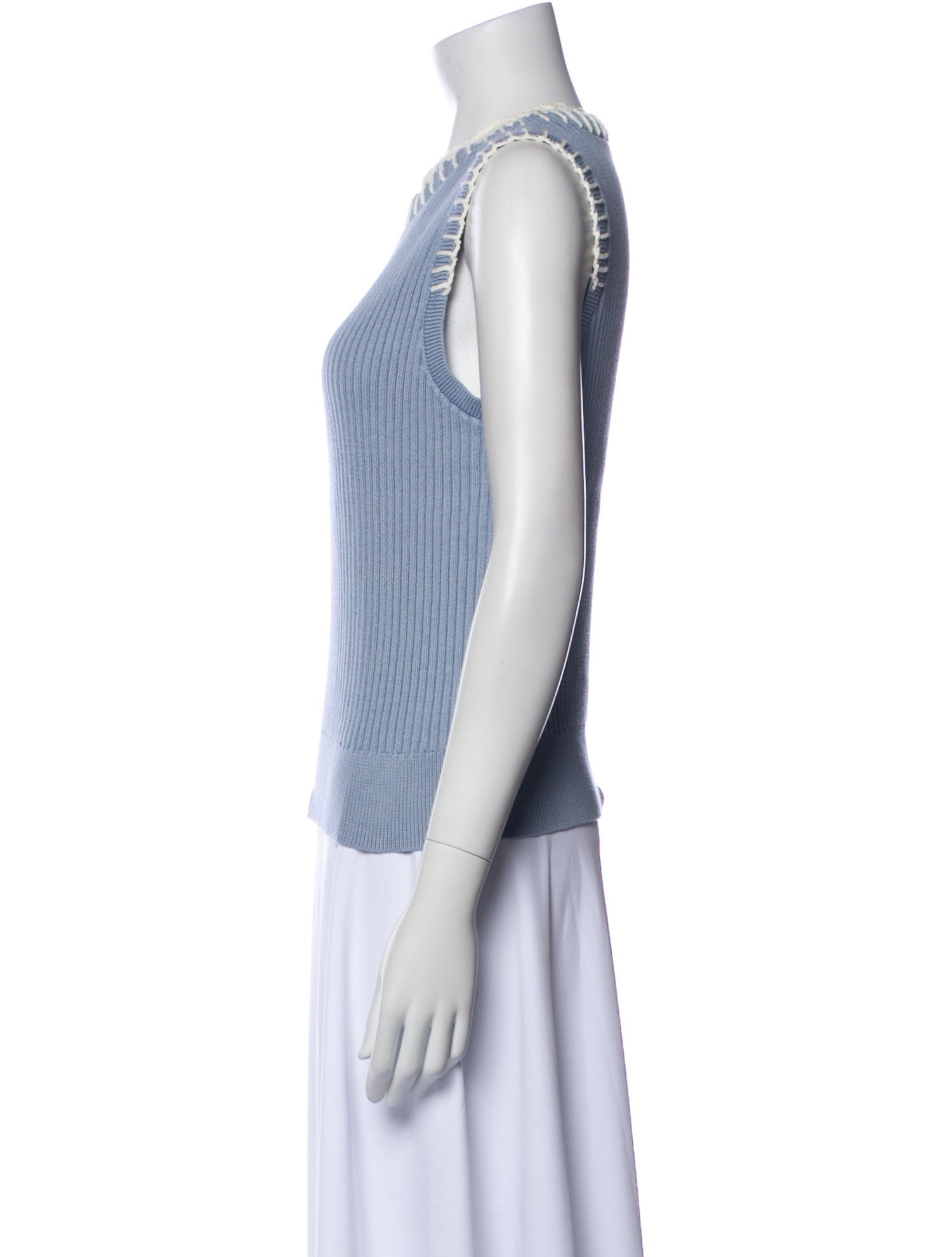 ANR+ Crew Neck Sleeveless Top