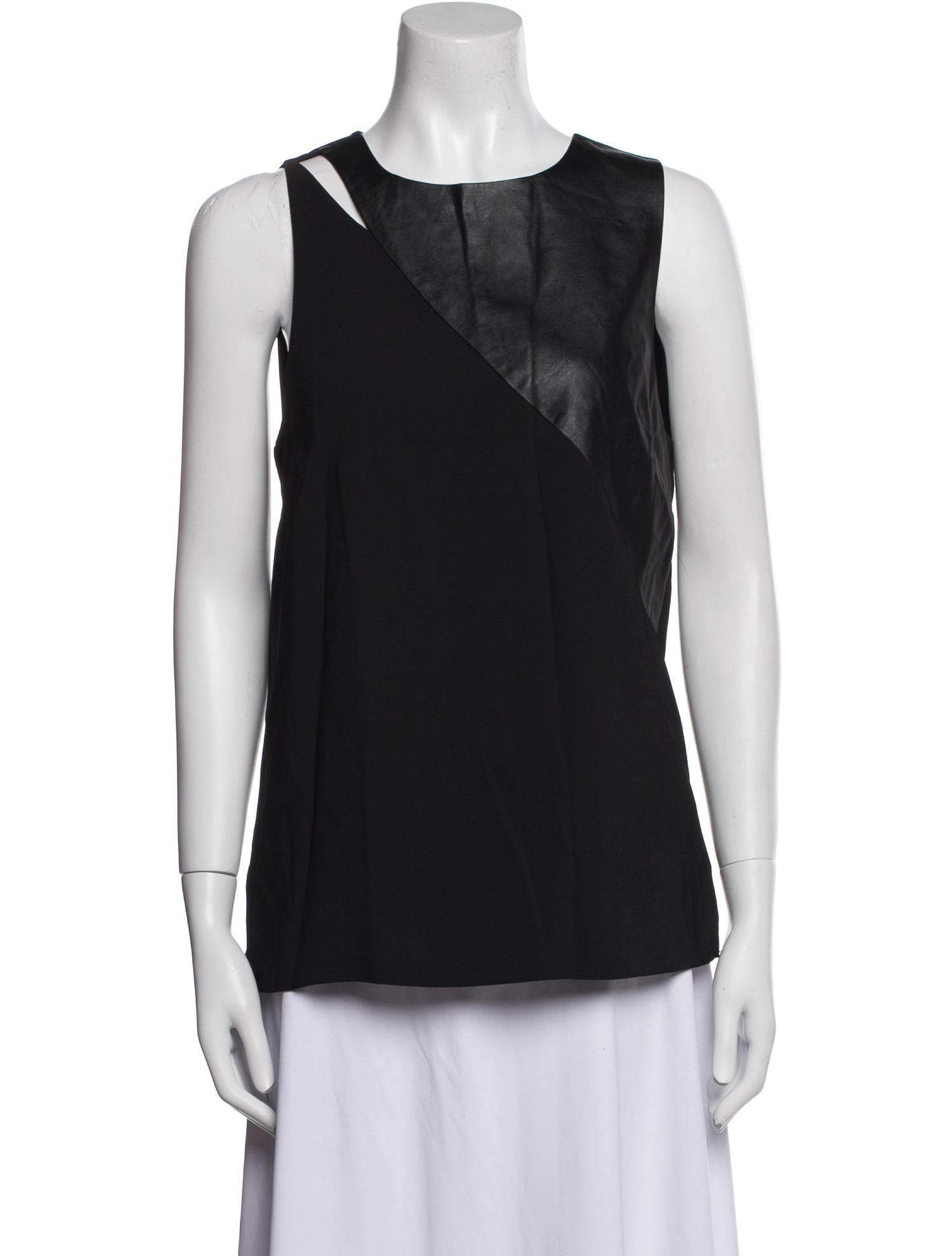 Anna Cate Bateau Neckline Sleeveless Top w/ Tags