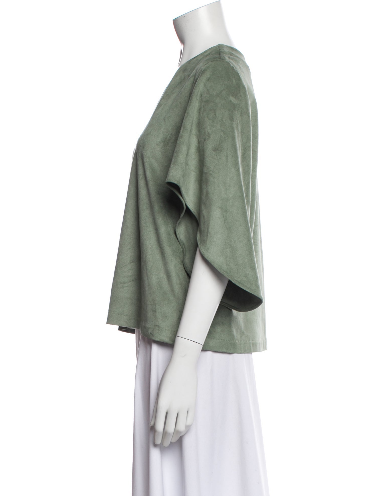 Anna Cate V-Neck Short Sleeve Top