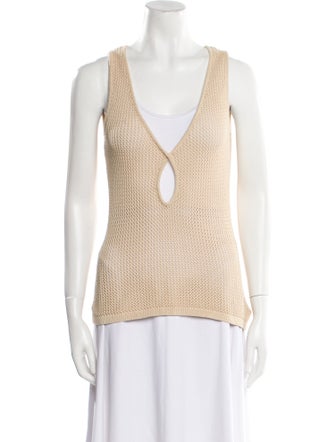 Anna Quan V-Neck Sleeveless Top