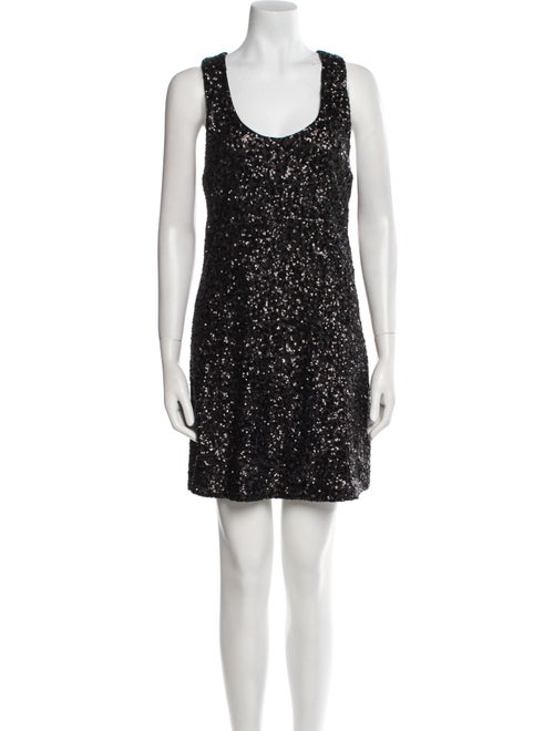 Alice + Olivia Scoop Neck Long Dress