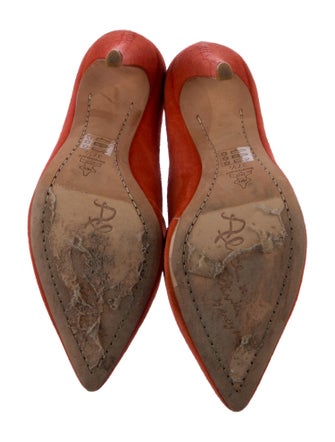 Alice + Olivia Suede Whipstitch Trim Pumps