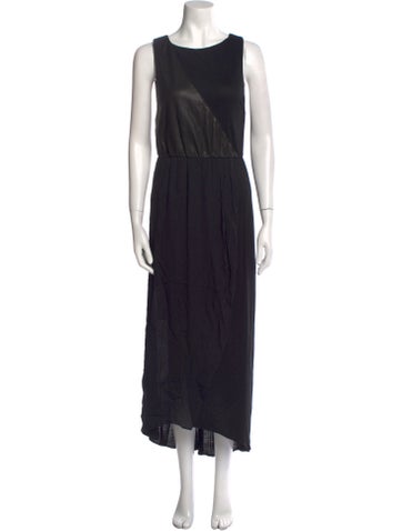 Alice + Olivia Dresses Bateau Neckline Long Dress Petite