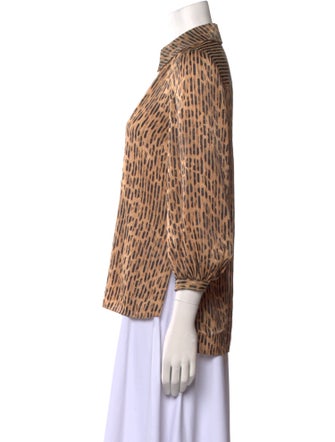 Alice + Olivia Animal Print Three-Quarter Sleeve Button-Up Top
