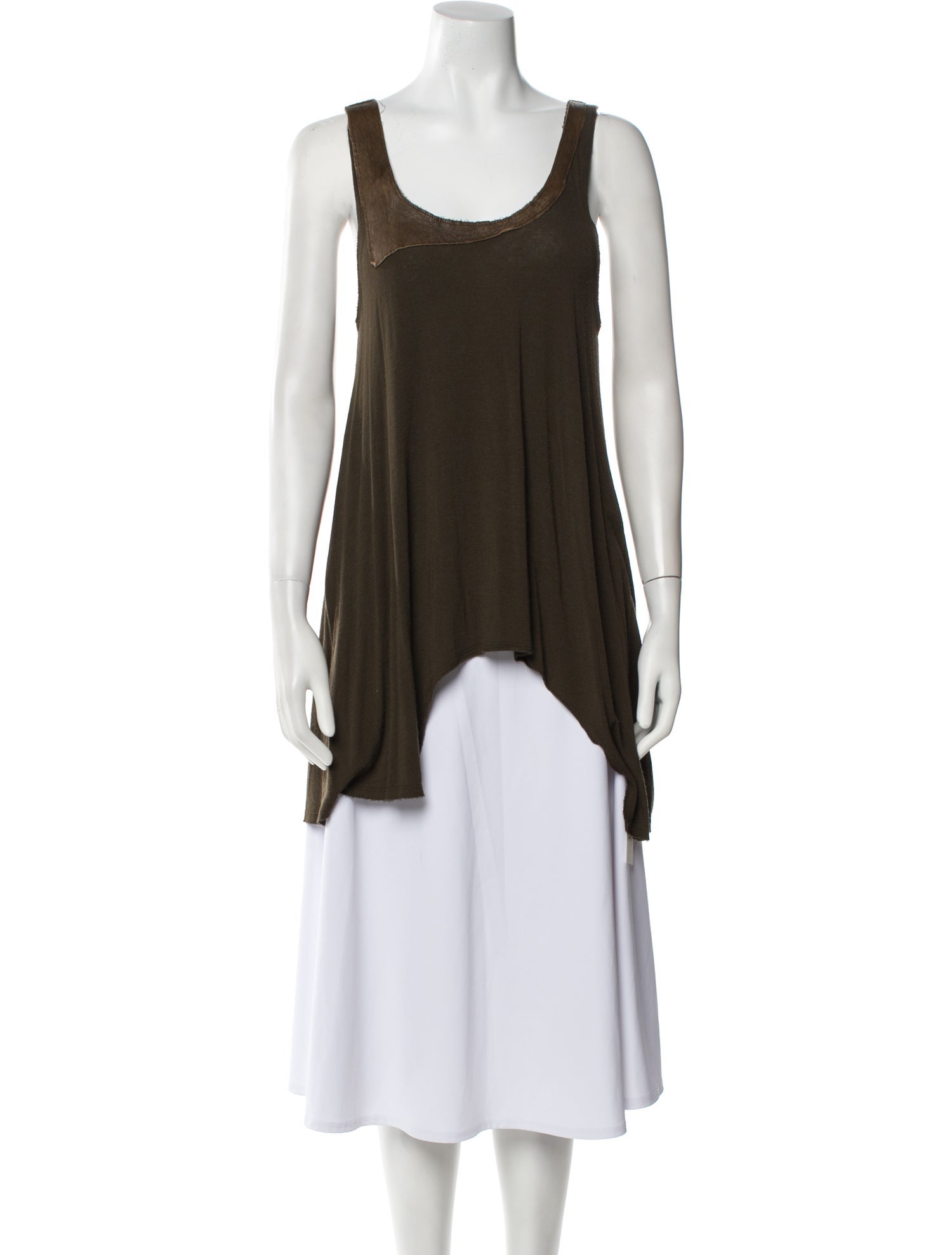 Alice + Olivia Scoop Neck Sleeveless Top