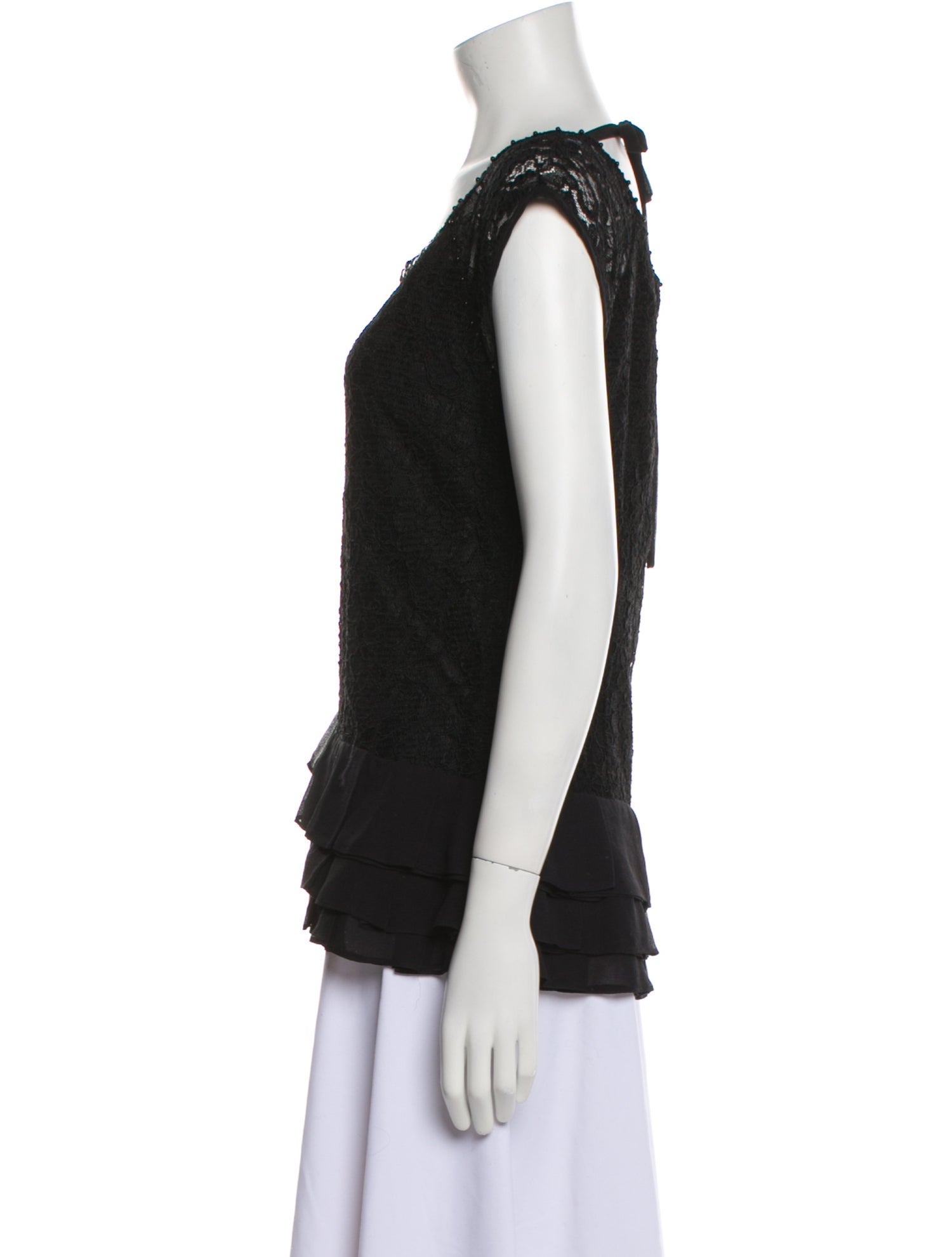 Alice + Olivia Scoop Neck Short Sleeve Top