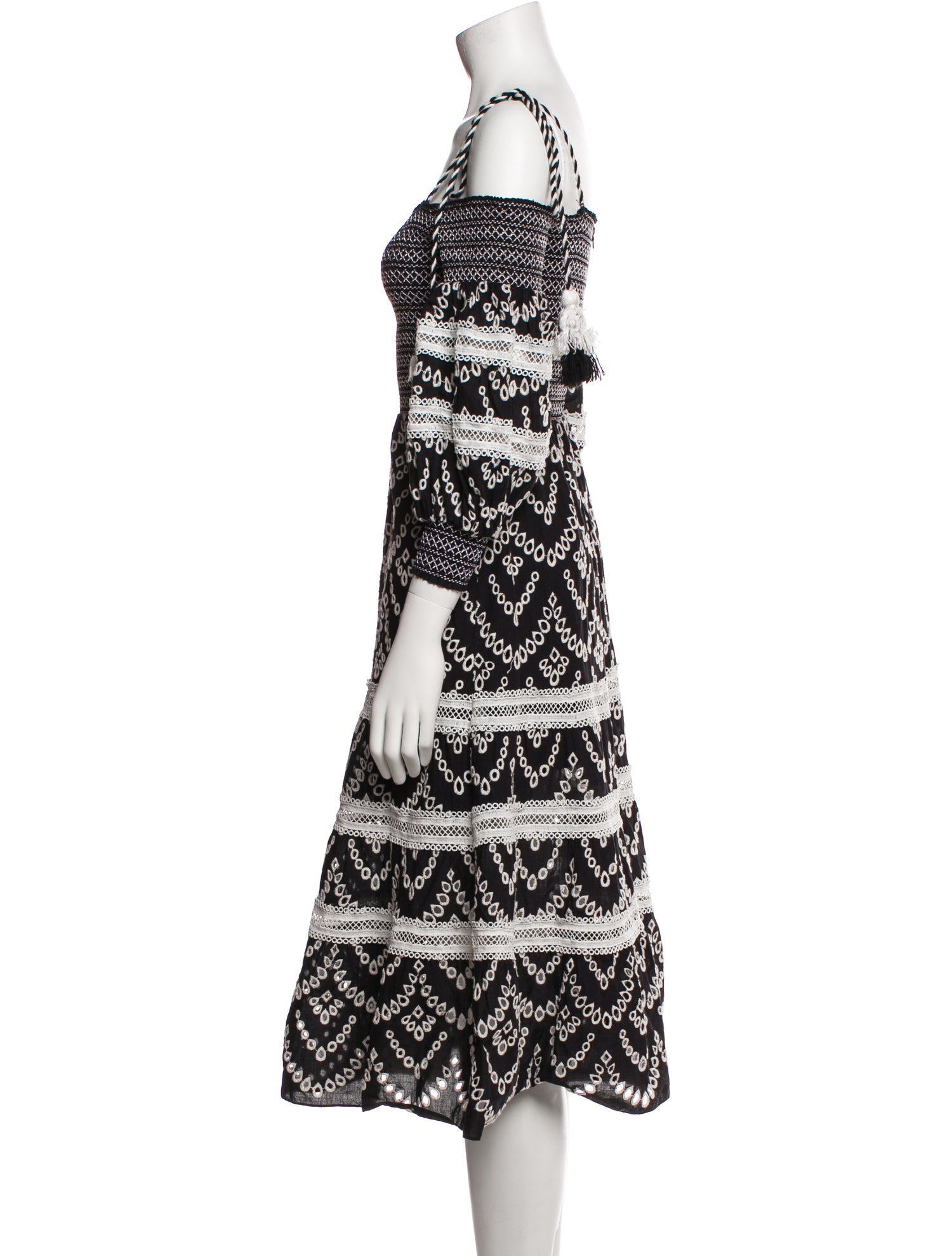 Alice + Olivia Printed Knee-Length Dress