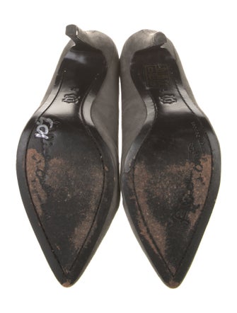 Alice + Olivia Suede Whipstitch Trim Pumps