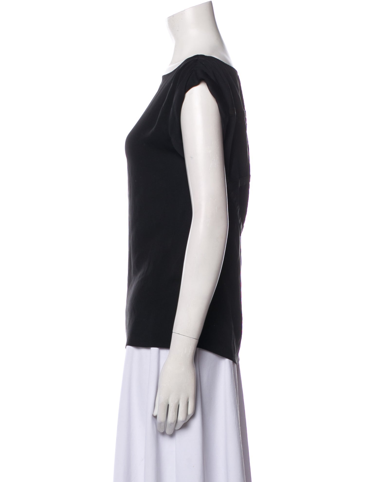 Alice + Olivia Bateau Neckline Short Sleeve Top