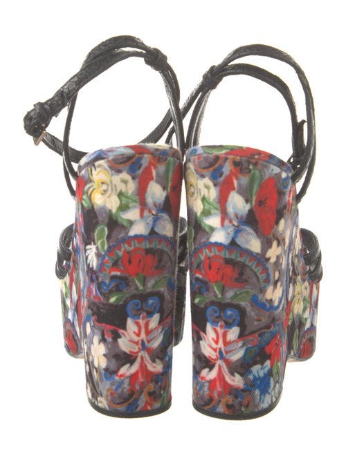 Alice + Olivia Floral Print Slingback Sandals