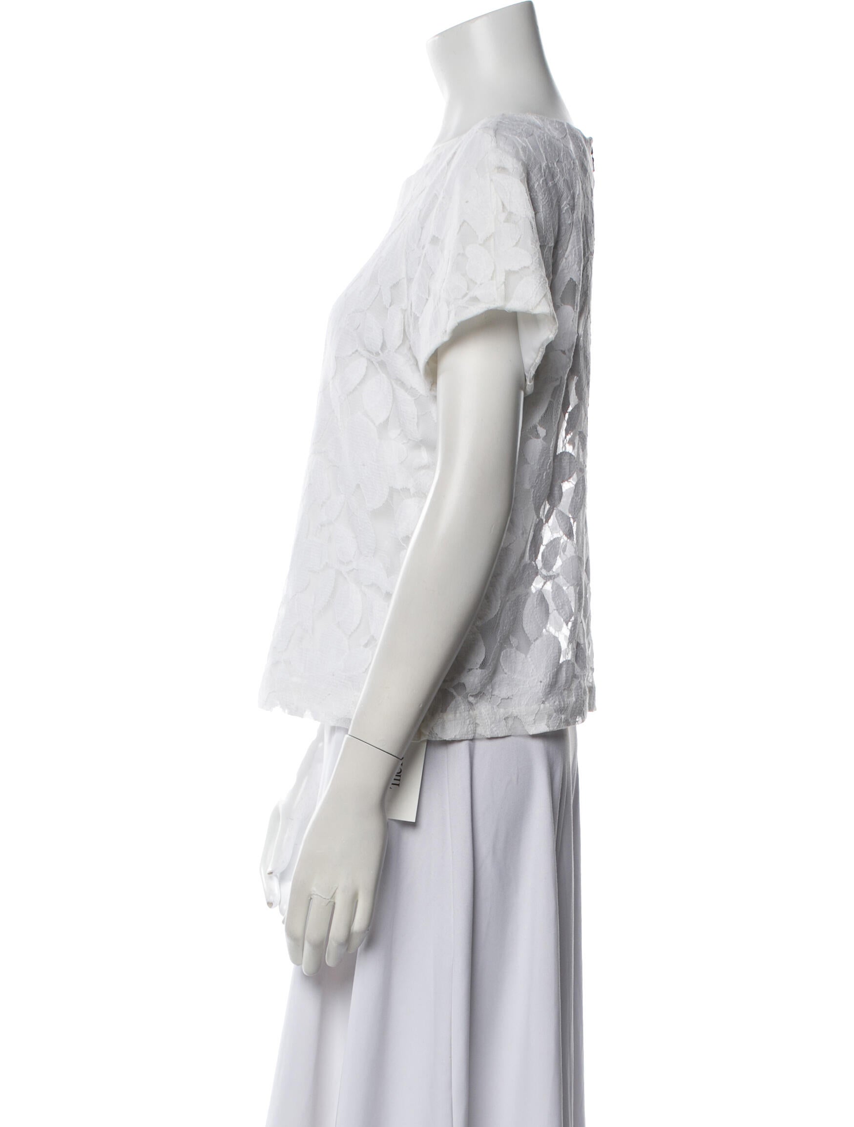 Alice + Olivia Bateau Neckline Short Sleeve Top