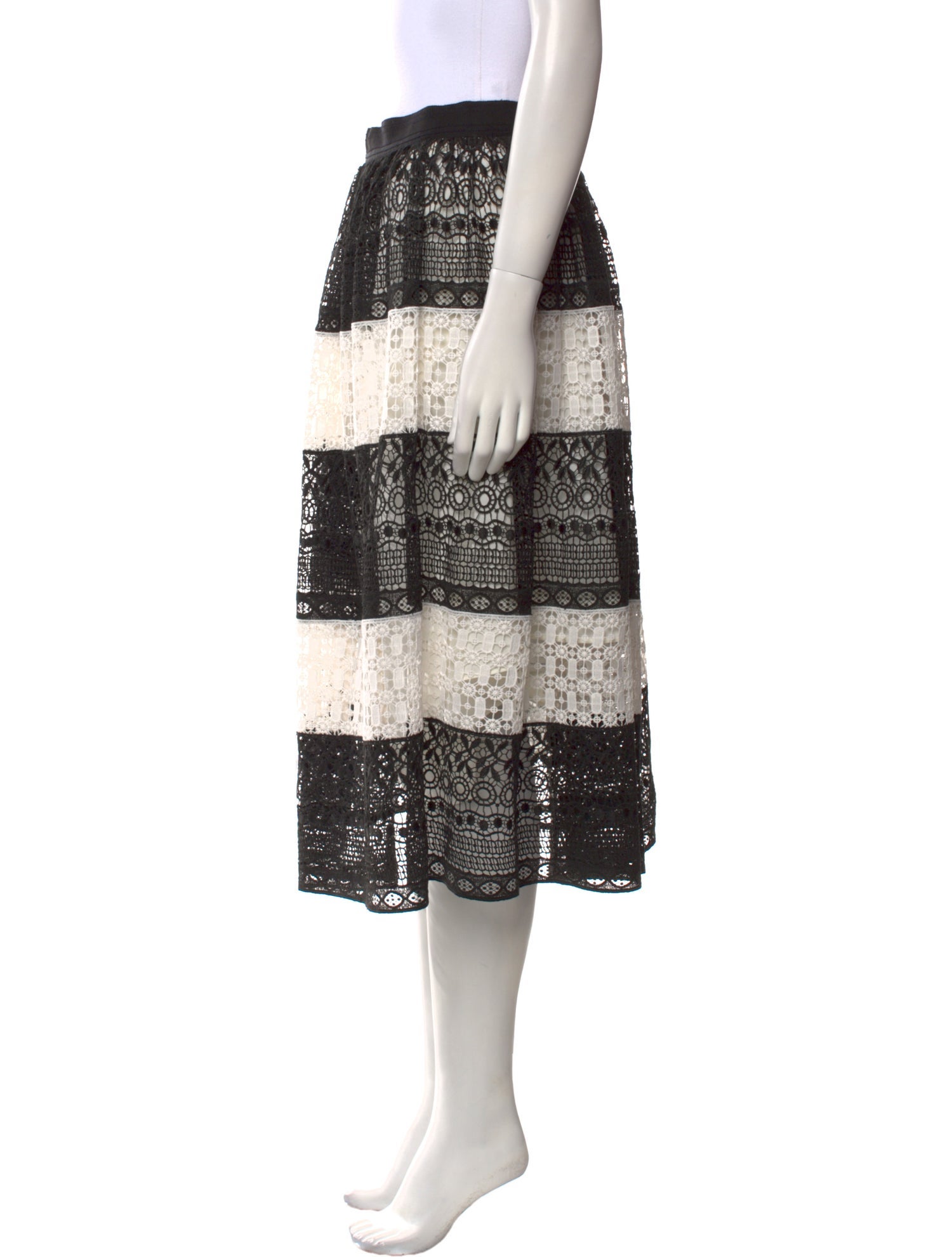 Alice + Olivia Lace Pattern Knee-Length Skirt