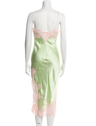 Alice + Olivia Lace Pattern Embroidered Accent Nightgown